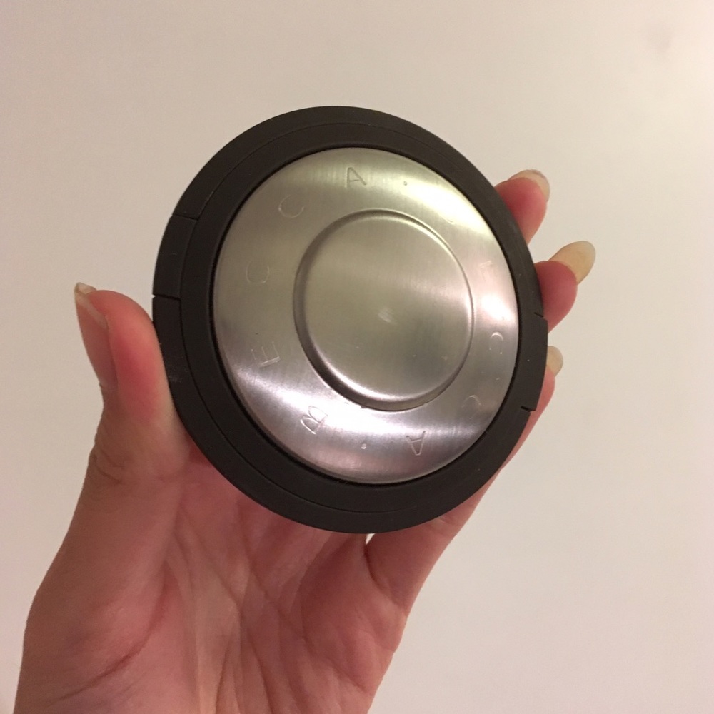 Becca Shimmering Skin Perfector in Pearl
